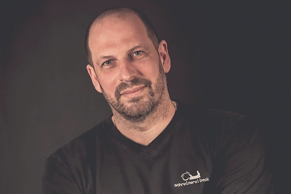 aussenansicht industriehalle areus